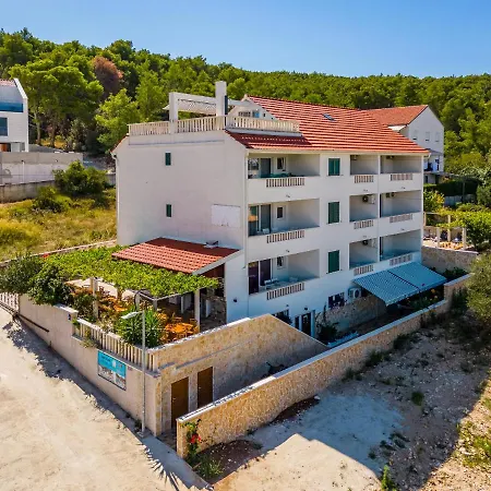 La Perla Apartamento *