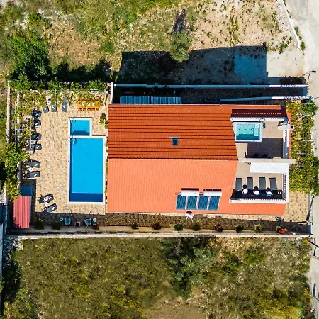 La Perla