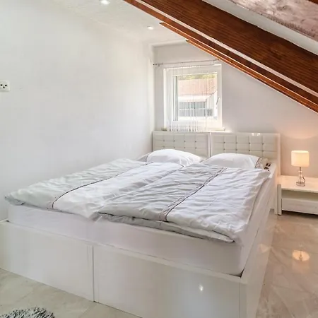 Lejlighed La Perla