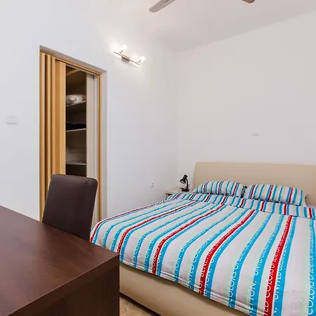 La Perla Apartamento Sutivan