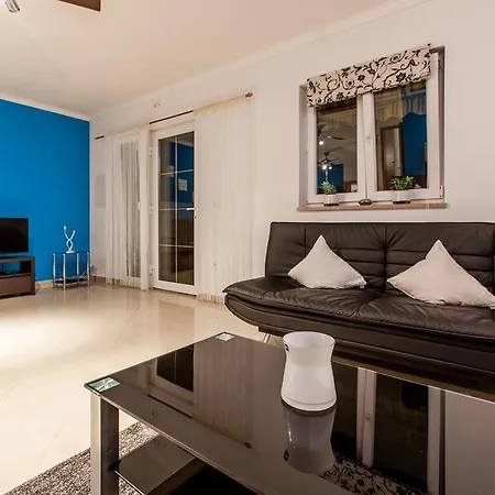La Perla Apartamento *