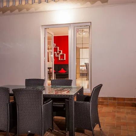 La Perla Apartamento *