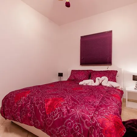 La Perla Apartamento Sutivan