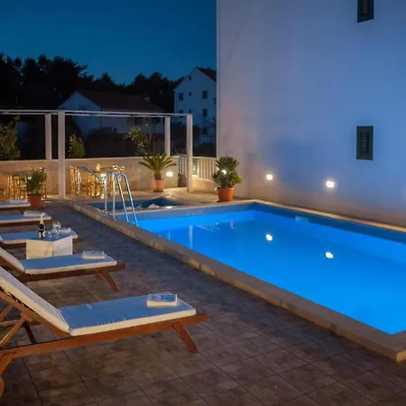 La Perla Apartamento *