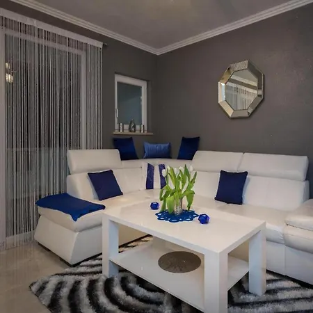 Apartamento La Perla *