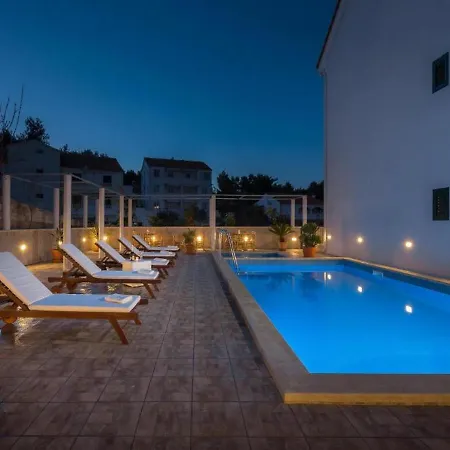 Appartamento La Perla Sutivan