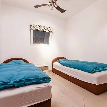 Apartamento La Perla Sutivan