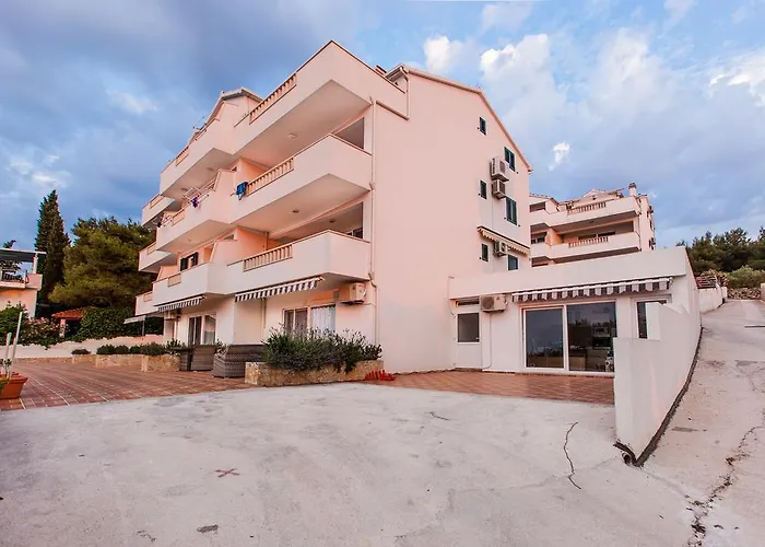 La Perla Apartman *